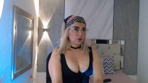ashley__tylor online show from July 2026 07:45:01 PM