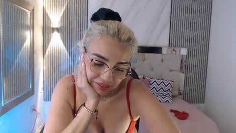 ashley__tylor online show from July 2026 09:56:02 PM