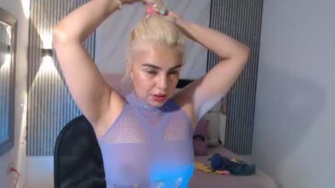 ashley__tylor online show from August 2026 03:36:01 PM