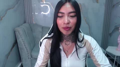 ashley_blum_v online show from September 2025 01:27:01 PM