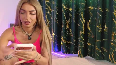 ashley_is_heree online show from April 2026 05:56:02 AM