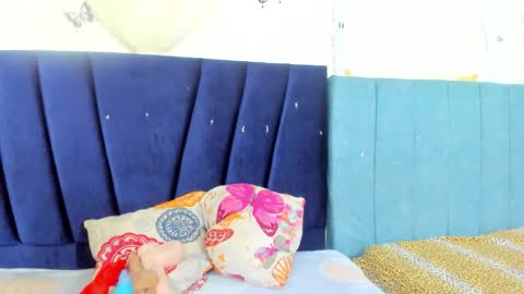 ashley online show from December 2025 11:37:02 AM