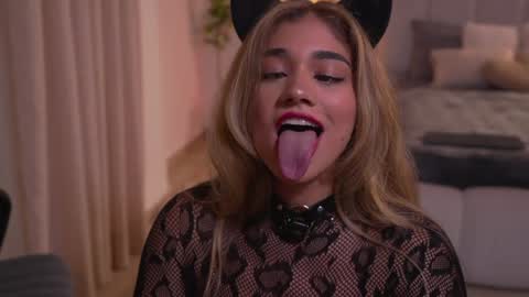 Snapshot of ashley_ospino chatting on October 2025 12:33:01 AM Ashley online show from October 2025 12:33:01 AM