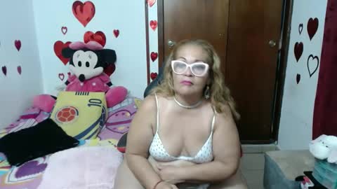 Snapshot of ashley_pink11 chatting on February 2025 01:56:01 AM ashley pink11 online show from February 2025 01:56:01 AM