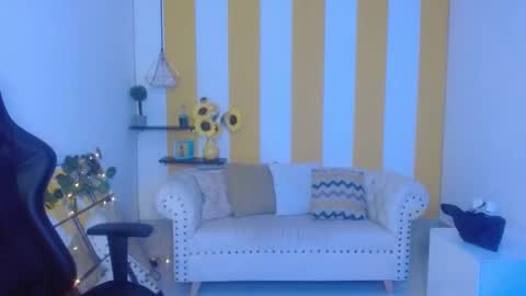 ashley online show from March 2025 10:43:01 PM