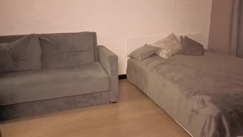 Ashley online show from November 2025 05:01:02 PM