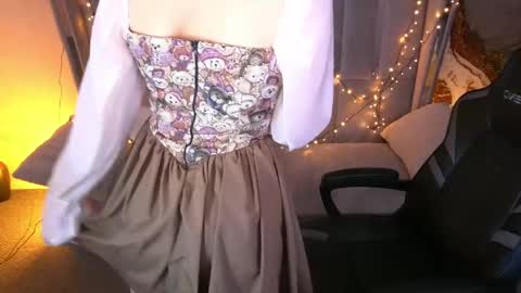 ashleybaee online show from April 2026 01:39:01 PM