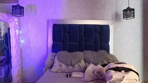 CAMILA online show from October 2025 07:44:02 PM