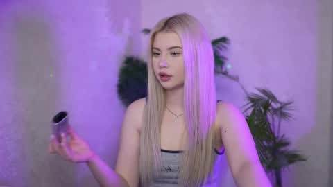 AshleyNiko online show from October 2025 03:42:01 PM