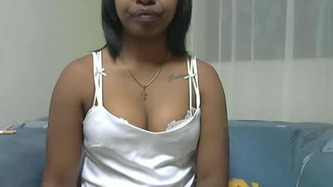 ashleyqueen X online show from October 2025 05:30:01 PM