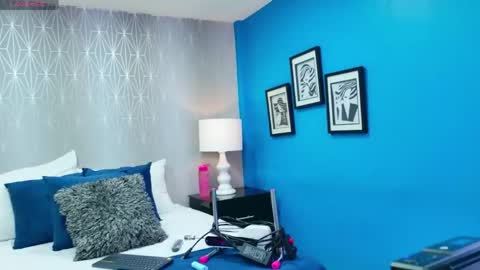 Snapshot of ashleyroberh chatting on April 2026 07:25:01 PM AshleyRoberh online show from April 2026 07:25:01 PM