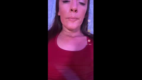 Snapshot of ashleyshyne69 chatting on October 2025 01:18:01 AM Ashley online show from October 2025 01:18:01 AM