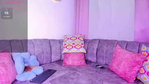 ASHLEY online show from September 2025 06:17:01 AM