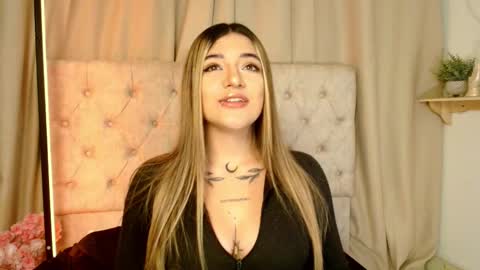 Snapshot of ashleyvalirya chatting on March 2025 03:48:02 AM Ashley Lauren online show from March 2025 03:48:02 AM