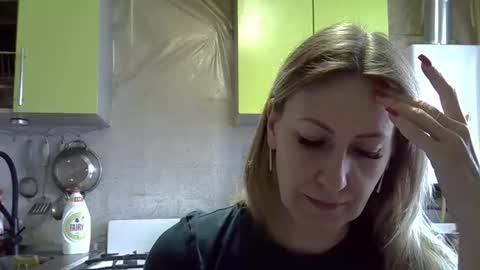 Snapshot of ashleyxhoney chatting on March 2026 08:20:01 AM AshleyXHoney online show from March 2026 08:20:01 AM