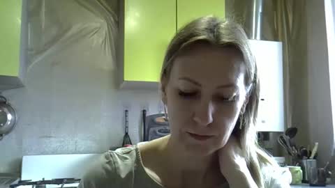 Snapshot of ashleyxhoney chatting on April 2026 06:36:01 AM AshleyXHoney online show from April 2026 06:36:01 AM