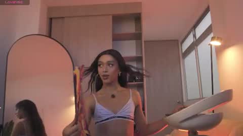 Ashley Fox online show from July 2026 10:19:02 PM