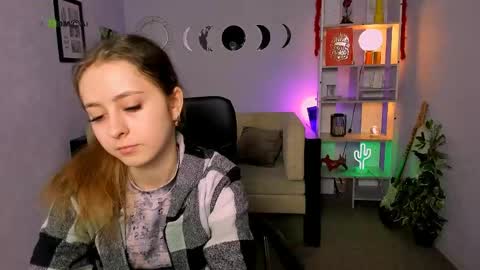 Ashli  online show from April 2026 12:14:02 PM
