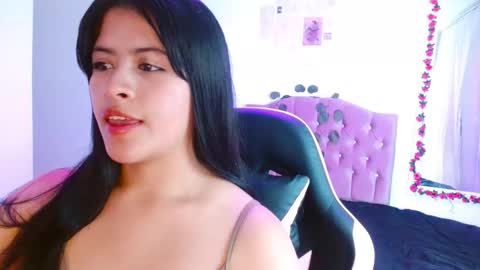 Snapshot of ashlie2020 chatting on October 2025 08:00:02 PM ashlie2020 online show from October 2025 08:00:02 PM