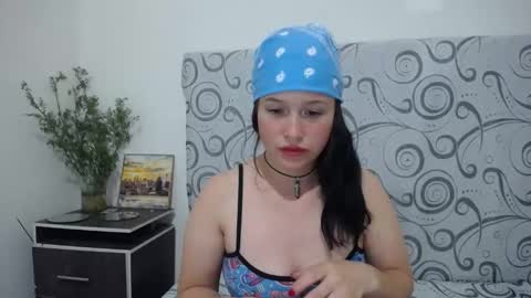 Snapshot of ashly_93 chatting on March 2025 03:34:01 AM engel online show from March 2025 03:34:01 AM