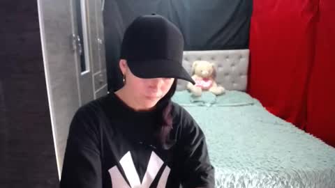 Snapshot of ashly_93 chatting on October 2025 07:58:01 PM engel online show from October 2025 07:58:01 PM