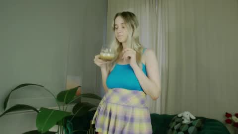 Snapshot of ashly_cherry chatting on April 2026 11:04:02 AM ashly_cherry online show from April 2026 11:04:02 AM