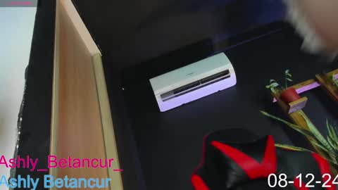 Ashly Betancur  online show from December 2024 06:22:02 AM