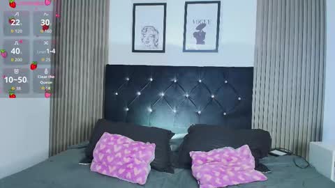    online show from December 2025 06:59:02 PM