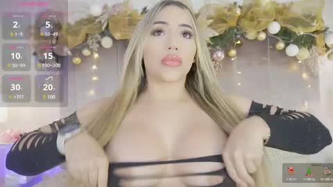 Snapshot of ashlye_stone chatting on December 2024 01:58:01 AM Paula Baleta online show from December 2024 01:58:01 AM