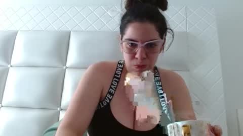 AshlyMoon online show from November 2025 02:05:01 PM