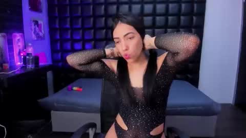 ashlyy sweet  online show from April 2026 04:29:01 PM