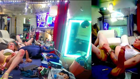 ashmomo online show from December 2024 07:54:01 PM