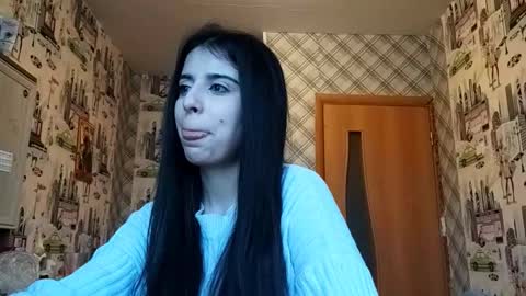 Lina online show from December 2025 10:39:02 PM