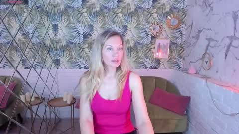 Snapshot of asia_rain_ chatting on March 2025 12:09:01 PM Asia online show from March 2025 12:09:01 PM