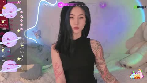Snapshot of asiafairy chatting on February 2025 01:05:01 PM Emma online show from February 2025 01:05:01 PM