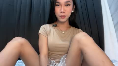 Snapshot of asian_aki chatting on April 2026 08:01:02 AM Marj online show from April 2026 08:01:02 AM