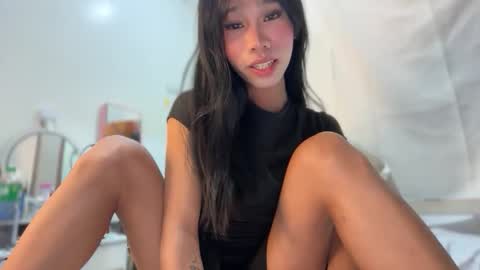 Snapshot of asian_aki chatting on June 2026 01:33:01 PM Marj online show from June 2026 01:33:01 PM