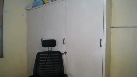 Snapshot of asian_bunnyx69 chatting on March 2025 06:21:01 AM Asia online show from March 2025 06:21:01 AM