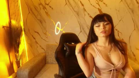 Snapshot of asian_hot_tf chatting on October 2025 09:15:01 PM asian_hot_tf online show from October 2025 09:15:01 PM