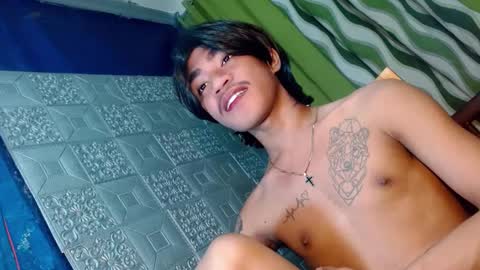 Snapshot of asian_kimxxx chatting on February 2025 01:40:02 AM don online show from February 2025 01:40:02 AM