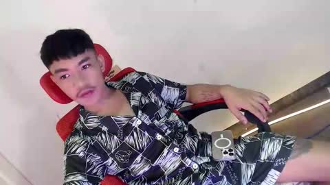 Snapshot of asian_kimxxx chatting on April 2026 04:13:02 AM don online show from April 2026 04:13:02 AM
