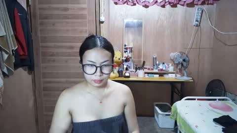 Snapshot of asian_llory chatting on September 2025 01:39:01 AM asian_llory online show from September 2025 01:39:01 AM