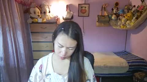 Snapshot of asian_llory chatting on February 2026 07:43:02 AM asian_llory online show from February 2026 07:43:02 AM