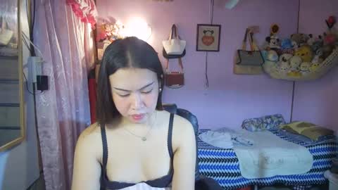 Snapshot of asian_llory chatting on March 2026 01:33:01 AM asian_llory online show from March 2026 01:33:01 AM