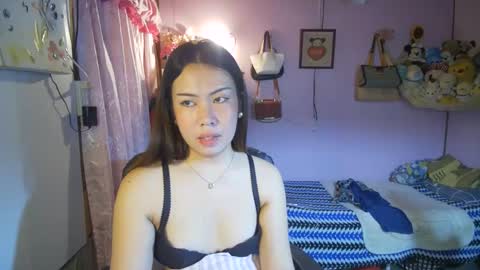 Snapshot of asian_llory chatting on March 2026 01:35:02 AM asian_llory online show from March 2026 01:35:02 AM