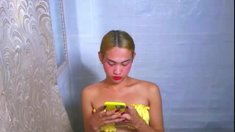 Snapshot of asian_loraine chatting on September 2025 04:06:02 AM LOVELY LORAINE online show from September 2025 04:06:02 AM