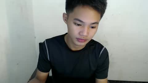 asian_lover05 online show from December 2025 01:46:02 AM