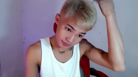 asian_lover05 online show from April 2026 04:46:02 PM