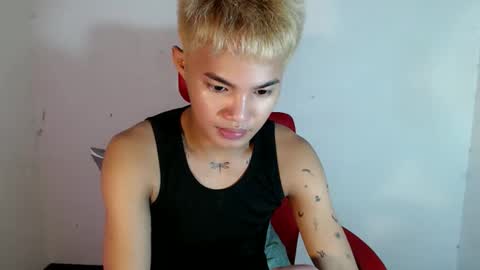 asian_lover05 online show from May 2026 04:12:01 PM