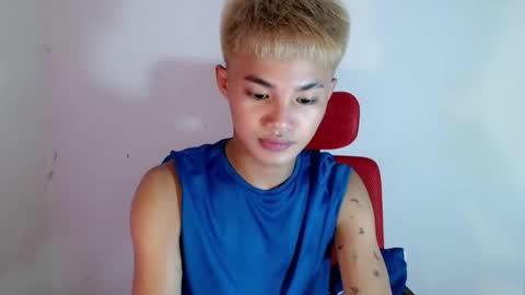 asian_lover05 online show from May 2026 03:07:02 PM